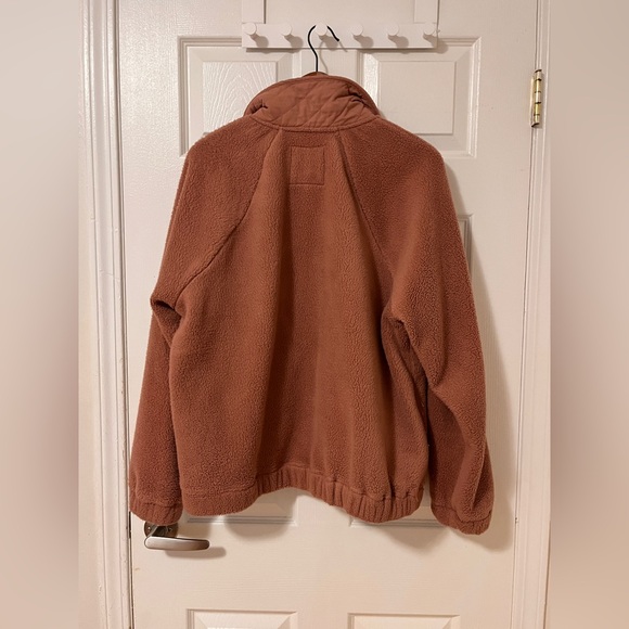 Snap Button Fleece - Picture 2 of 2